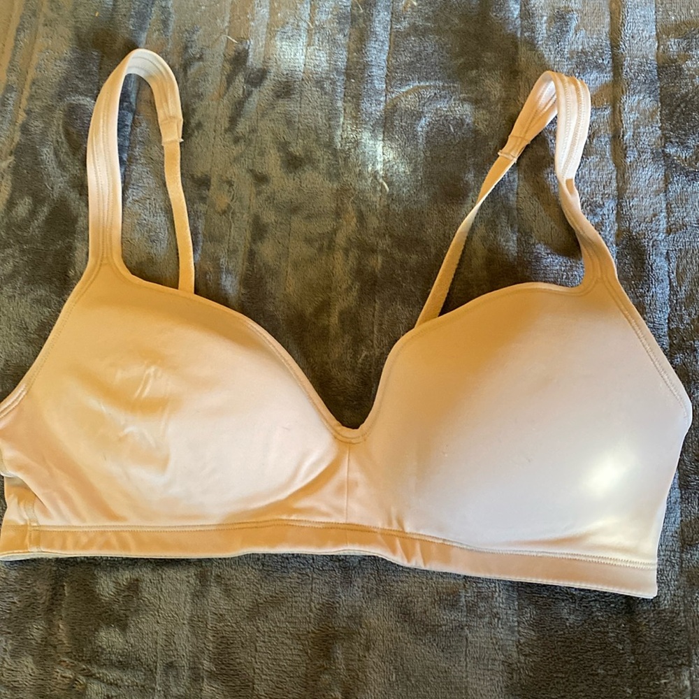 Beige push up bra-medium